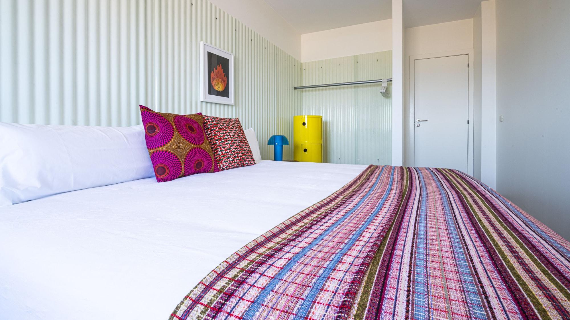 Buendia Nohotel 3*